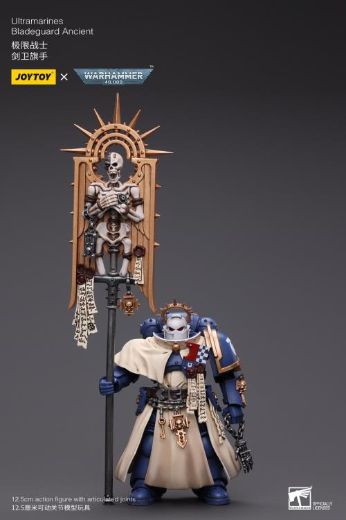 Joytoy 1/18 Warhammer 40K Ultramarines Bladeguard Ancient