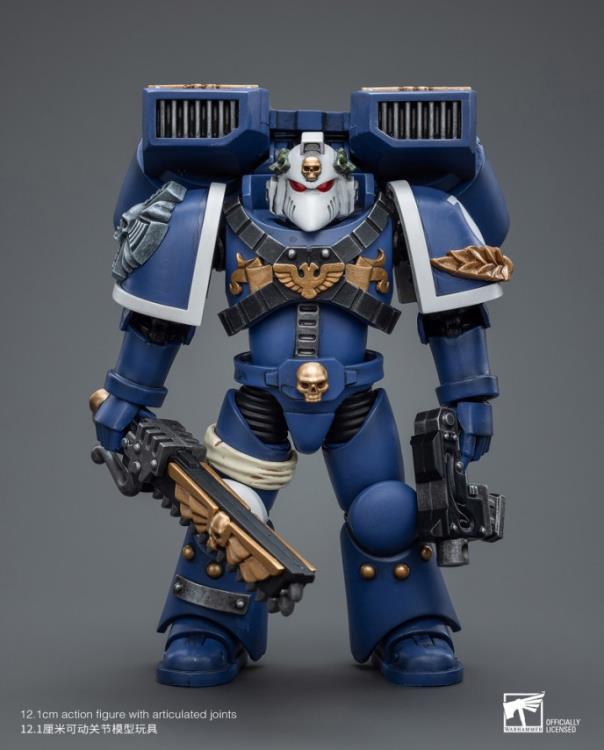 Joytoy 1/18 Warhammer 40K Ultramarines Vanguard Veteran with Chainsword and Bolt Pistol