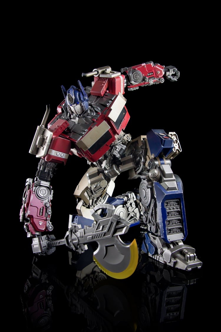 Lucky Cat Micro Cosmos MVP-01 Atlas Optimus Prime