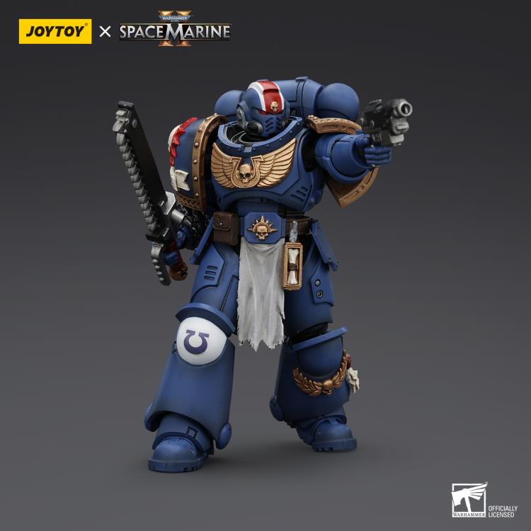 Joytoy 1/18 Warhammer 40k Space Marine 2 Ultramarines - Lieutenant Titus