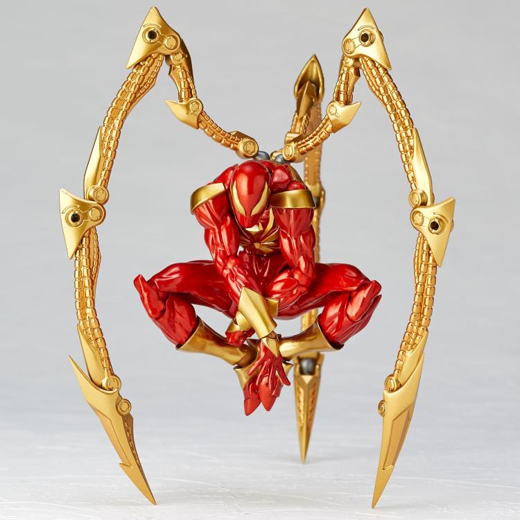 Revoltech Amazing Yamaguchi Marvel - Iron Spider