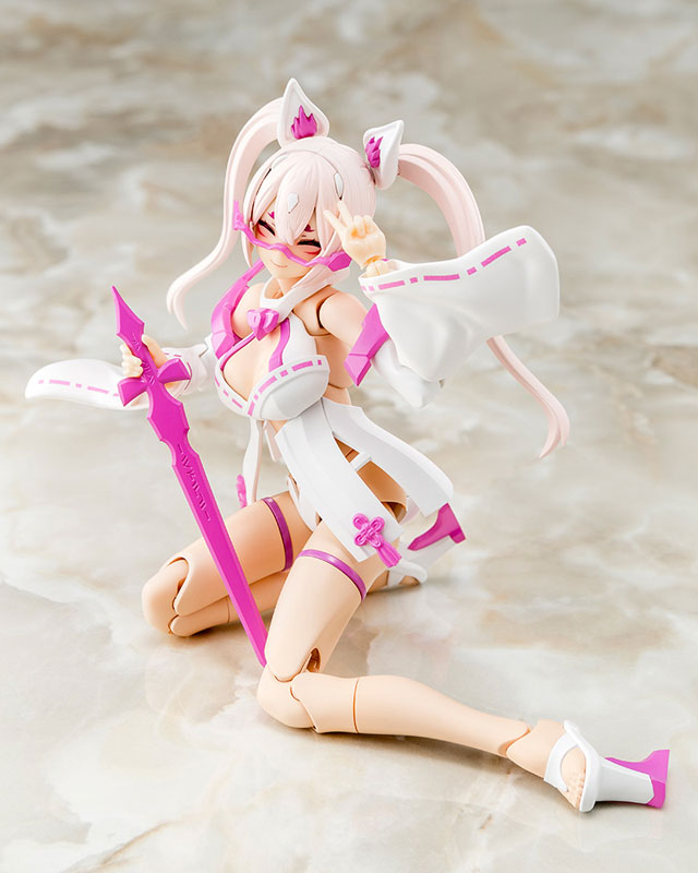 Kotobukiya Megami Device - Asra Nine-Tails Matsuri