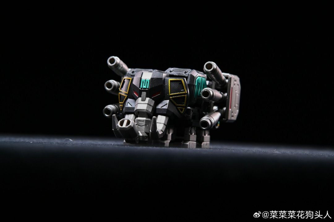 Micro Cosmos Beast Lord (Megazord) Black Version