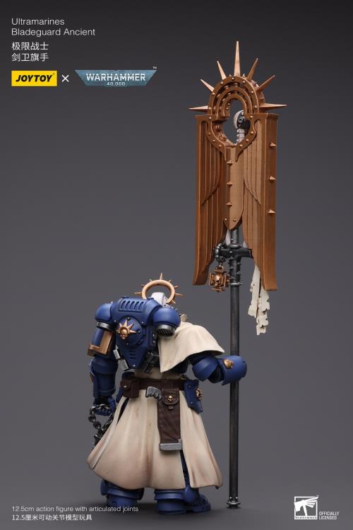 Joytoy 1/18 Warhammer 40K Ultramarines Bladeguard Ancient