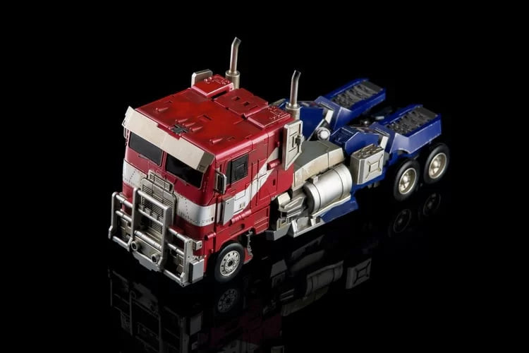 Lucky Cat Micro Cosmos MVP-01 Atlas Optimus Prime