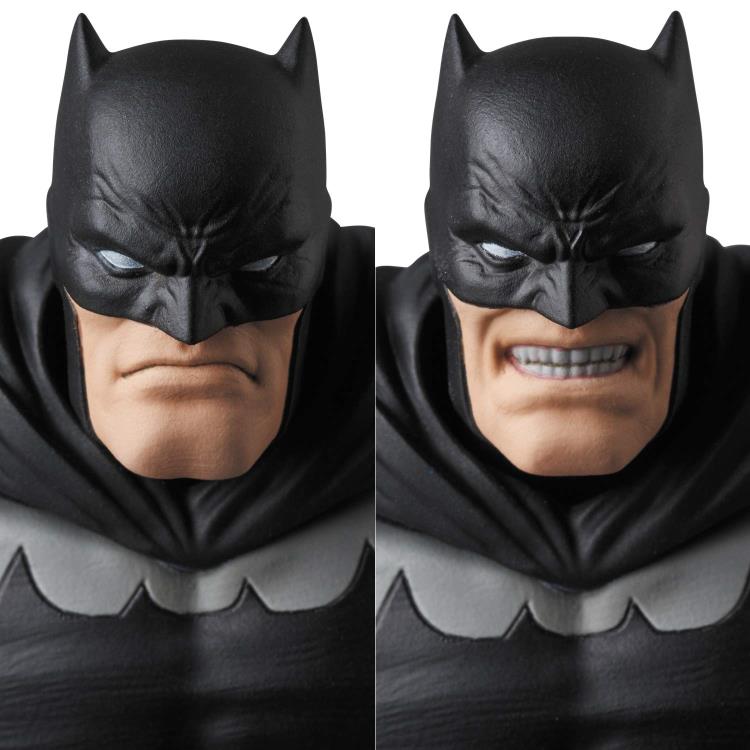 Mafex DC The Dark Knight Returns - Batman