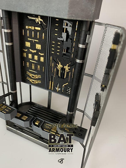 [BUNDLE] 2GoodCo 1/12 The Bat Secret Base Armoury + McFarlane Toys DC Multiverse Flashpoint Batman Thomas Wayne Unmasked