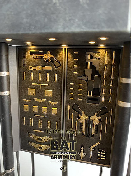 [BUNDLE] 2GoodCo 1/12 The Bat Secret Base Armoury + McFarlane Toys DC Multiverse Flashpoint Batman Thomas Wayne Unmasked