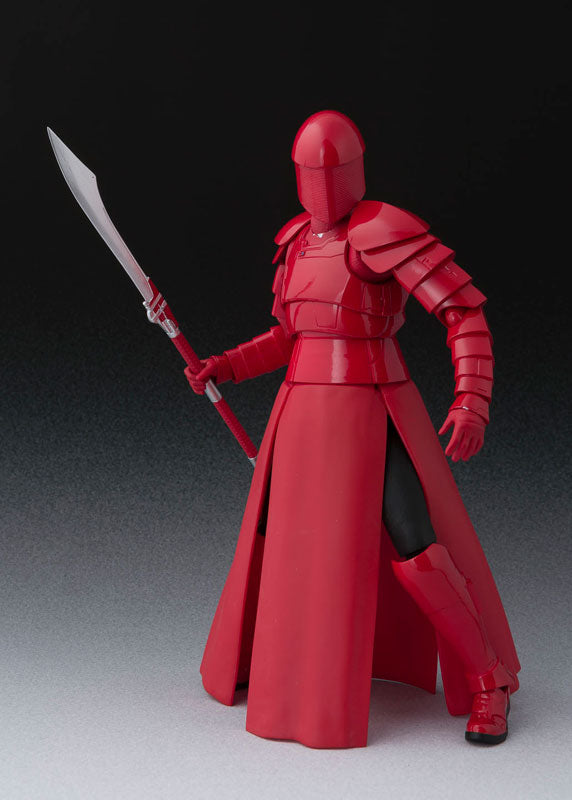 SH Figuarts Star Wars The Last Jedi Elite Praetorian Guard with Whip Staff