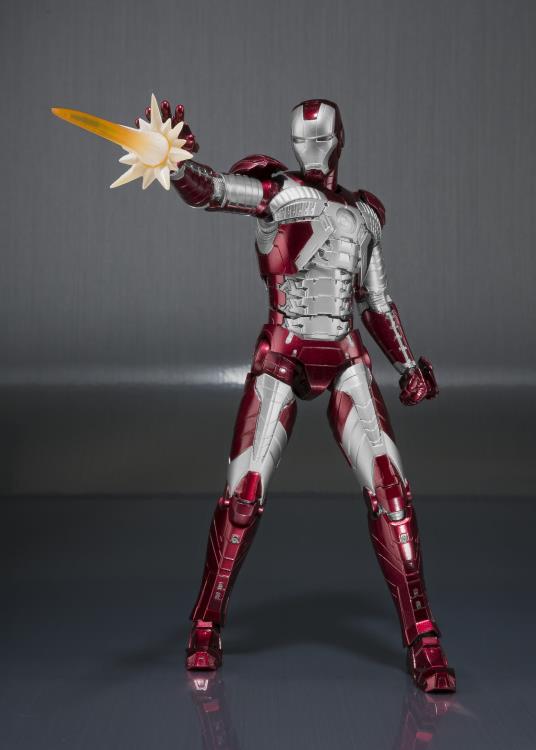 SH Figuarts Marvel Iron Man Mark 5 With Hall of Armor